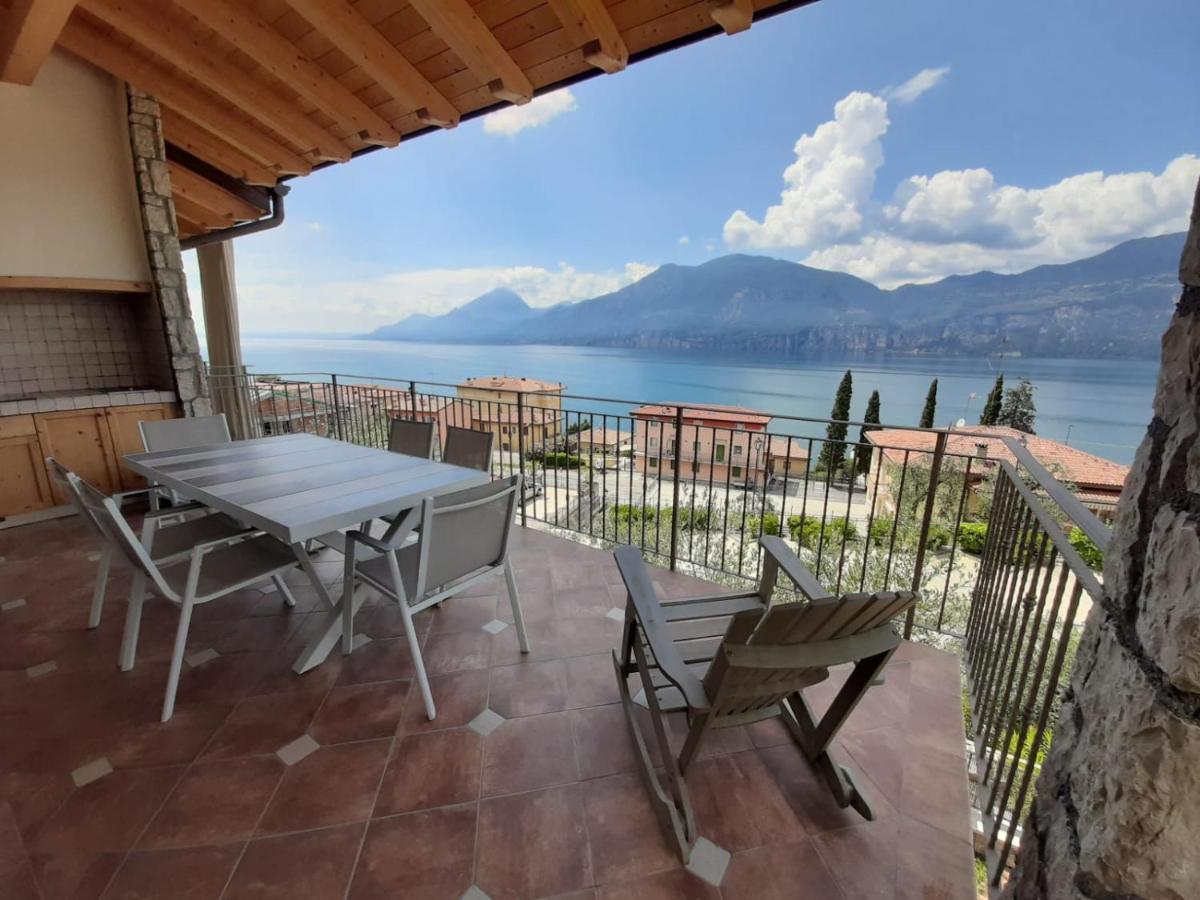 Bmp Apartment Deluxe 1 Jacuzzi Riscaldata Privata Vista Lago Di Garda برنزوني سول جاردا المظهر الخارجي الصورة